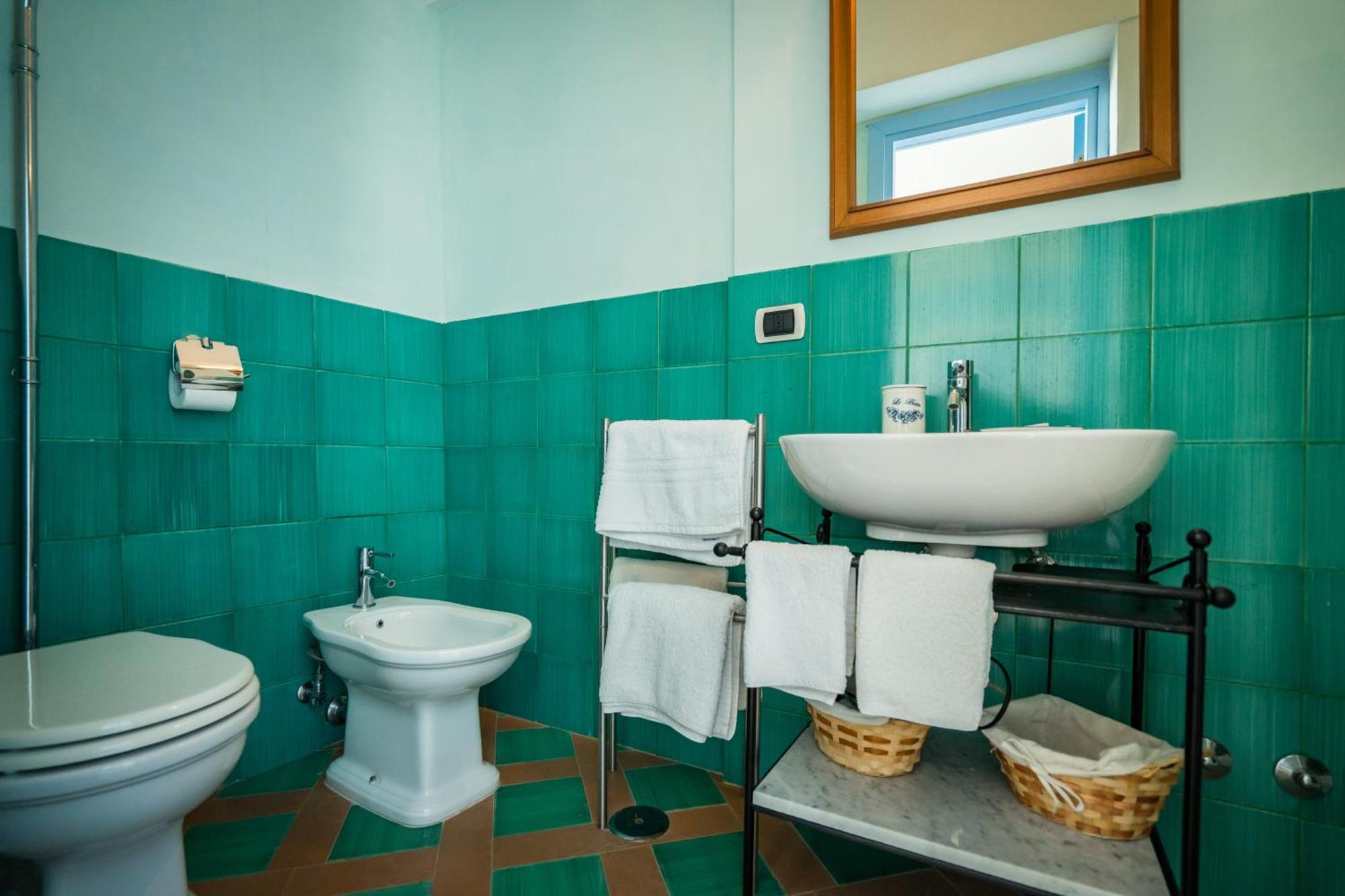 アグローポリ Borgo Dei Saraceni - Domus Indomita Bed & Breakfast エクステリア 写真