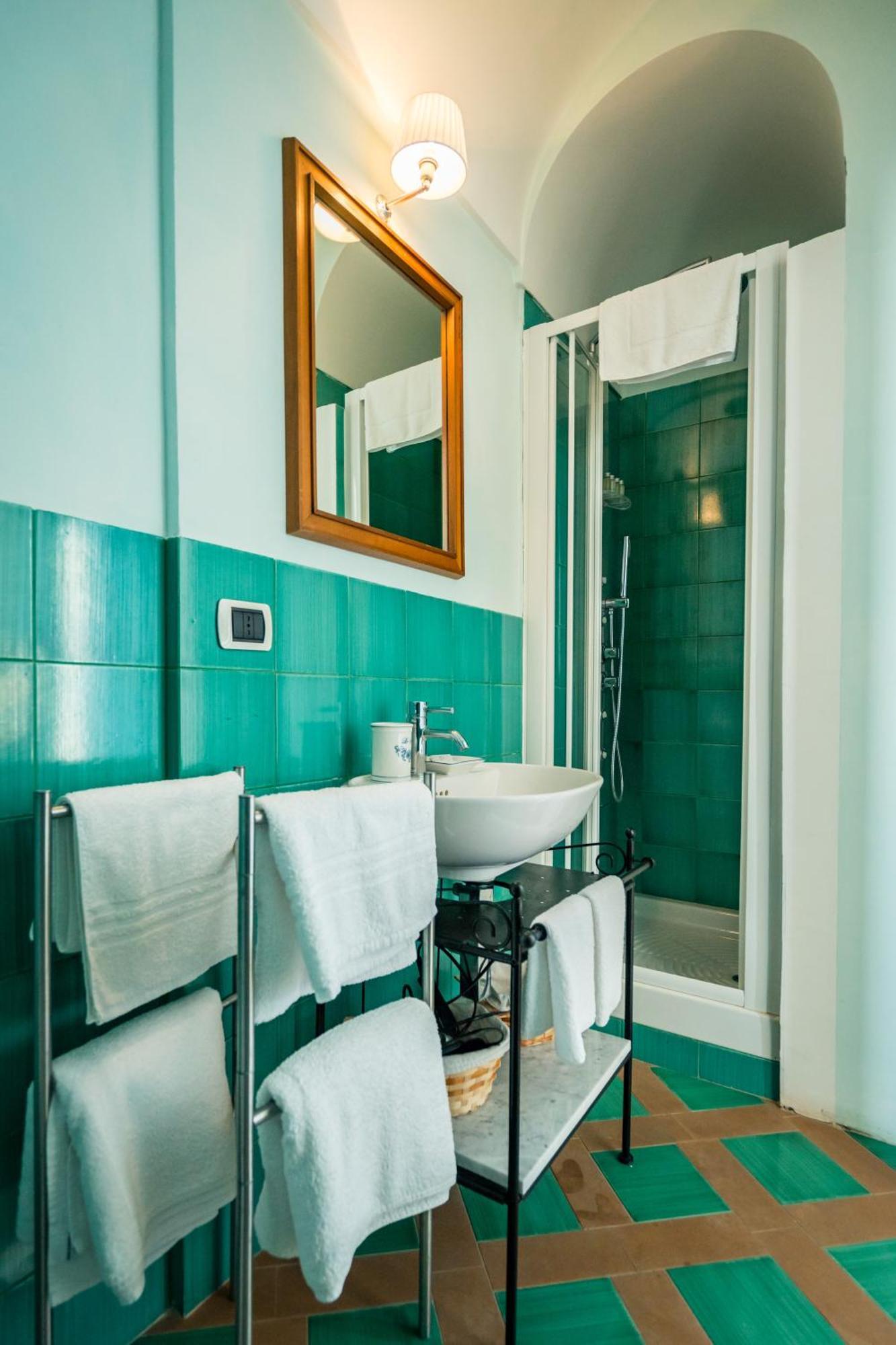 アグローポリ Borgo Dei Saraceni - Domus Indomita Bed & Breakfast エクステリア 写真