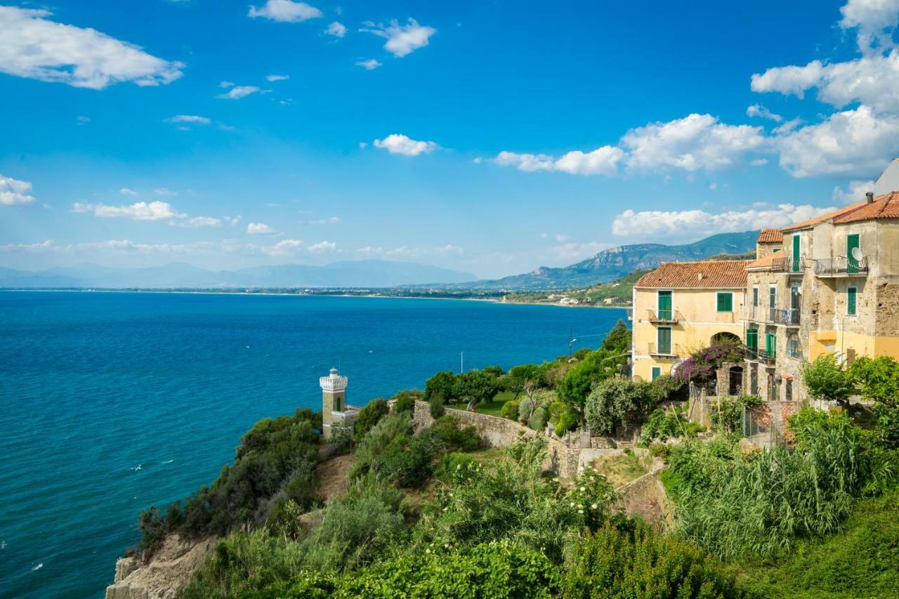 アグローポリ Borgo Dei Saraceni - Domus Indomita Bed & Breakfast エクステリア 写真